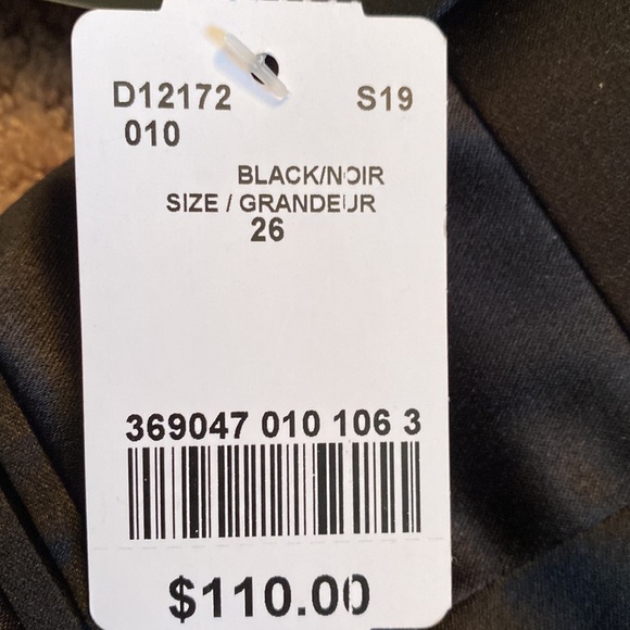 Le Chateau, size 26, low rise, straight leg - Picture 3 of 3